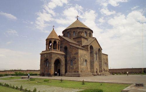 Церковь Святой Рипсиме в Эчмиадзине