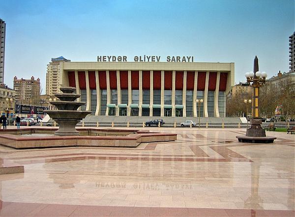 Дворец алиева в баку