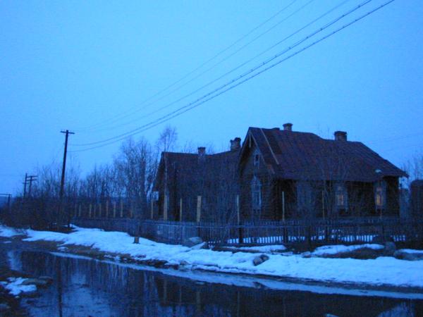 заброшенный мост. железная дорога веймарн-чудово-будогощь-тихвин. лобня переезд железнодорожный. жд станция батецкая. заброшенный мост в ундорах.