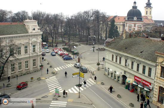 Sremska Mitrovica (English)