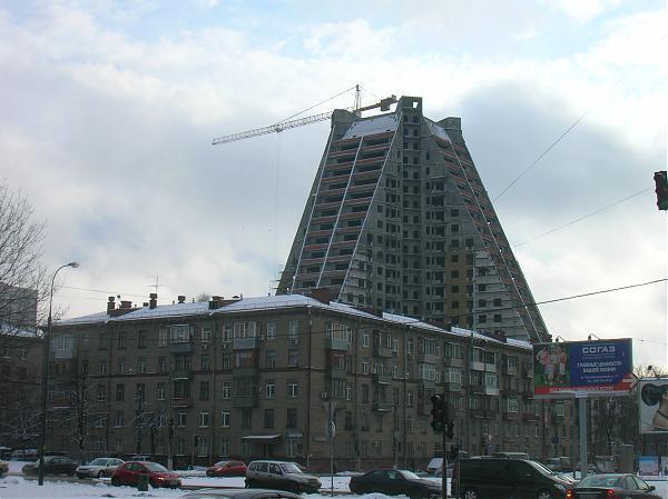 Пирамида в донецке