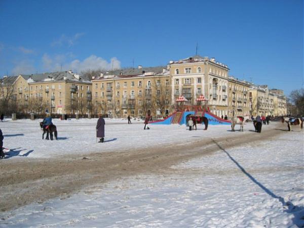 Площадь Молодежи Череповец Фото