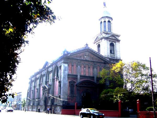 Iglesia del Monasterio del Carmen Bajo de San Rafael - Santiago