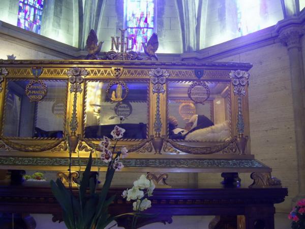 St. Bernadette Chapel - Невер