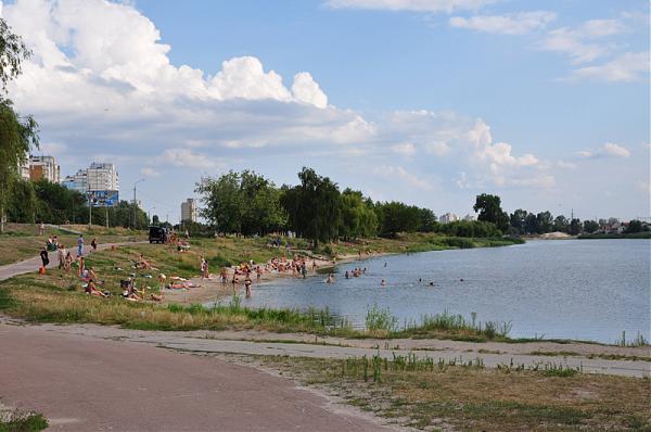 Солнечное киев озеро