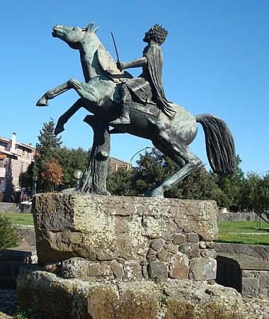 Statua equestre di San Costantino imperatore