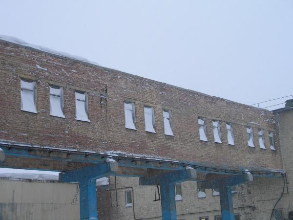 Каток льдинка норильск. Г. Норильск каток "Льдинка". Каток Льдинка Барнаул. БЦ Льдинка.