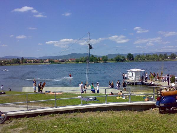 OMSZK-i tó, wakeboard pálya - Omszk Wake Centrum