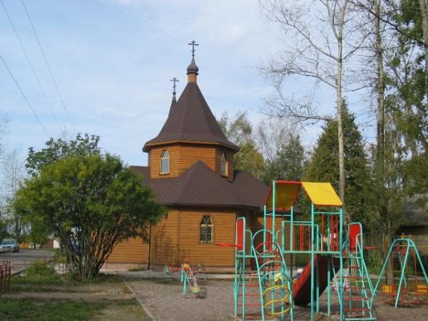 Московская обл пос петровское. Петровское барокко коттеджный поселок официальный сайт. Поселок петровское ленинский район московская область. Дачный поселок чайка новорязанское шоссе. Кп александровский парк новорижское шоссе.