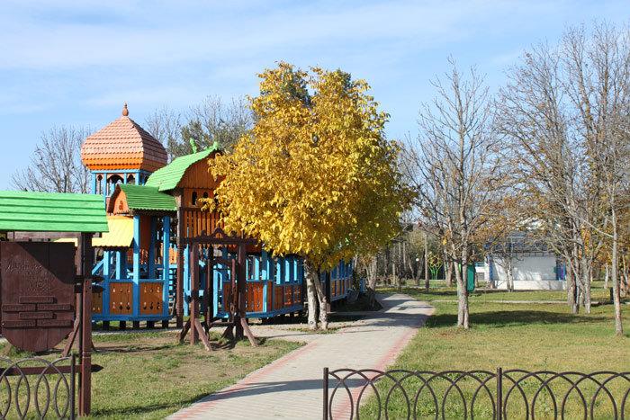 Горячий ключ городской парк