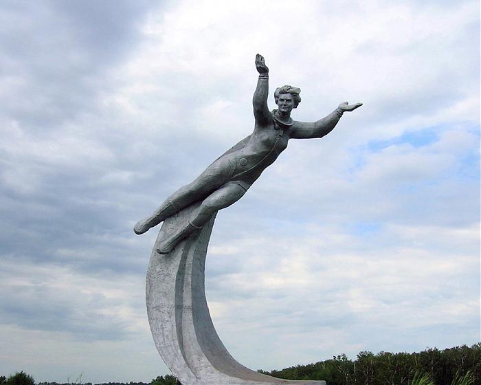 Monument Valentina Tereshkova