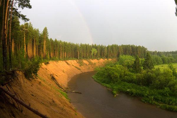 Песчаный обрыв