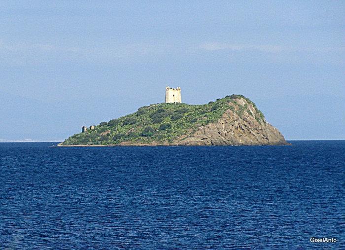 Isola di San Macario