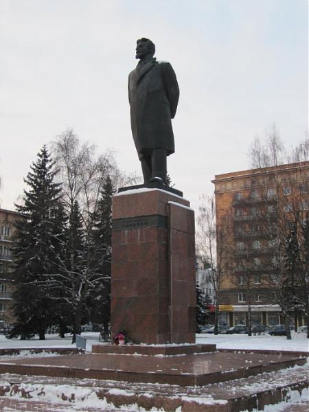 Monument to Mikhail Kalinin - Minsk