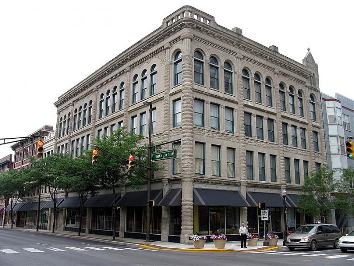 Midtowne Crossing Fort Wayne, Indiana office building, condominiums