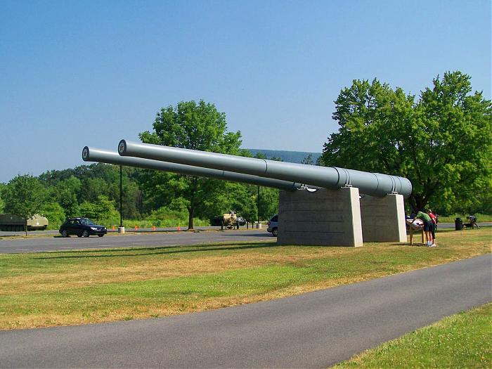 Pa. Military Museum Outdoor Exhibits | display