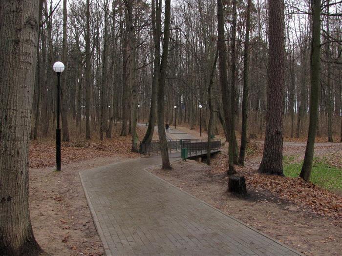 Красногорский городской. Город Красногорск парк Губайлово. Парк КМЗ Красногорск. Город Красногорск Заречный парк Красногорск. Парк в Красногорске улица Ленина.