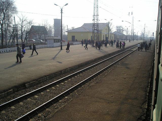 Погода в солнцево курской. Железнодорожная станция Солнцево. Станция Солнцево Курская область. ЖД станция Солнцево Курская область. Станция Солнцево Курск.