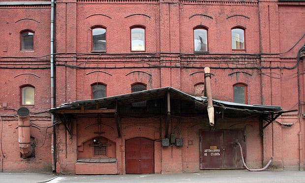 Курляндская Калинкинский пивоваренный завод. Калинкинский пивоваренный завод СПБ. Солодовни Курляндская 49.