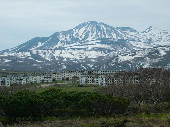 World / Russia / Sahalin / Kurilsk , 23 км от центра (Курильск) Мир