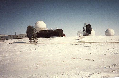 Former CAM-Main DEW Line Radar Site