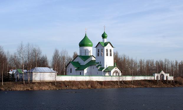 Храмы на средней рогатке. Церковь Сергия Радонежского Санкт-Петербург. Церковь Сергия Радонежского Пулковский парк. Парк городов героев Санкт-Петербург Церковь Сергия Радонежского. Церковь св. Сергия Радонежского на средней рогатке.