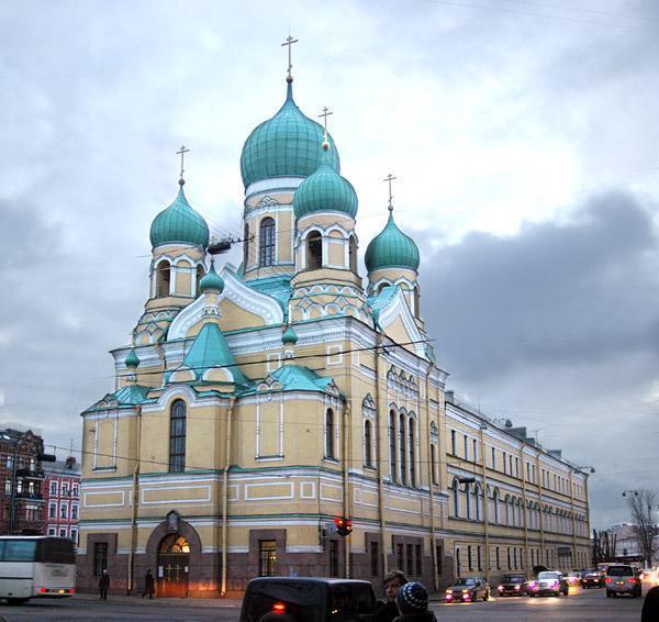 Санкт петербург 14. Исидоровская Церковь фасад. Эстонская православная Церковь СПБ. Введенский храм в Санкт-Петербурге. Исидоровский храм СПБ план.