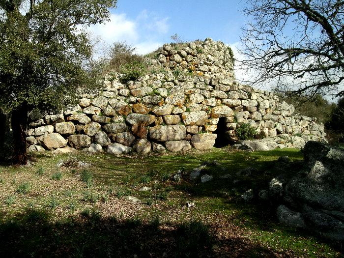 Nuraghe Aeddos o Aeddu