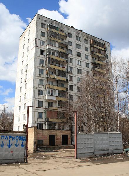 В двенадцатиэтажном доме несколько. Москва, большой Волоколамский пр., 1. 12 Этажный дом одноподъездный. Одноподъездный дом 12 этажей. Двенадцатиэтажный дом Москва.