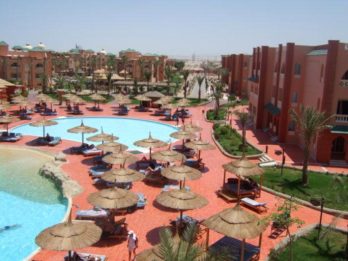 Aqua vista resort hurghada. Бич Альбатрос Гарден Резорт Хургада. Альбатрос Виста Хургада. Аква Виста Хургада. Альбатрос Аква Виста Резорт Хургада.