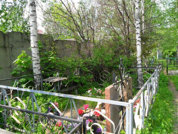 невзоровское кладбище. кладбище ивантеевка московская область. ивантеевское кладбище в московской области. ивантеевка кладбище. невзоровское кладбище в ивантеевке.