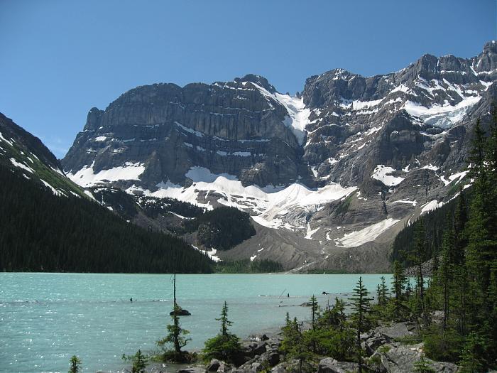 Cirque lake