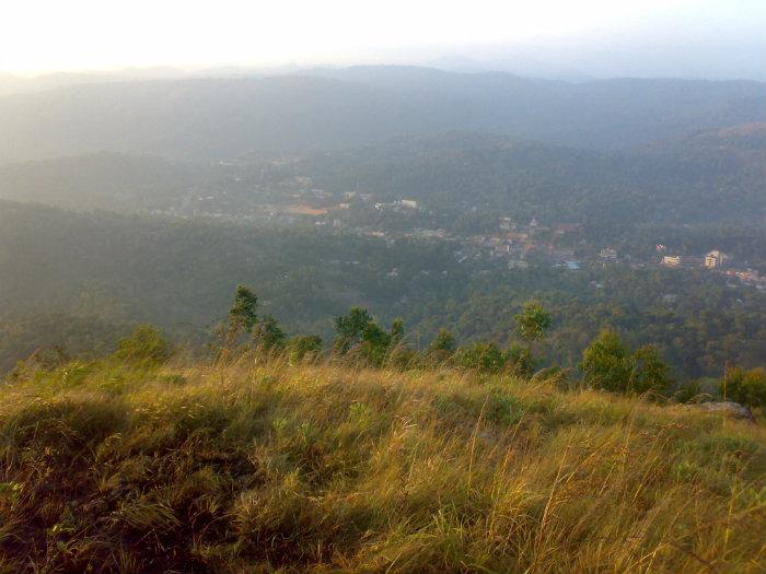 hill top view of nedumkandam