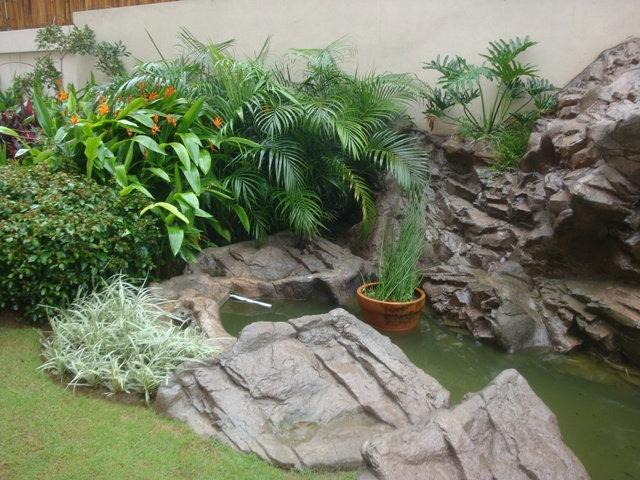 Garden With Mini Falls & Ponds - Quezon City