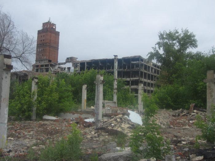 Поселок приволжский мясокомбинат. Петровский док в Кронштадте. Заброшенный док в Кронштадте. Заброшки в доке в Сегеже.