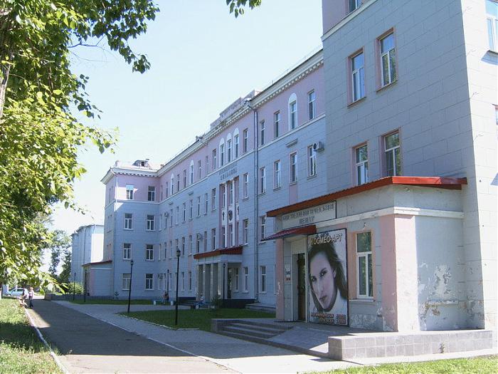 Детская железнодорожная поликлиника 4. Больница 2 Комсомольск-на-Амуре.