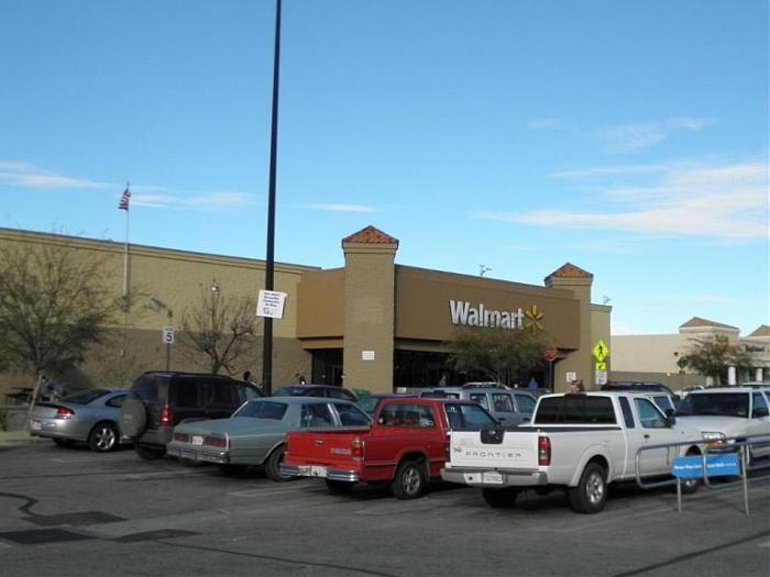 Tractor Supply, Harbor Freight Tools, 99 Cent Only stores Yucca