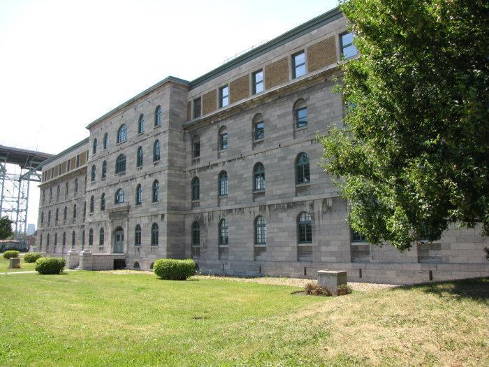 Prison au Pied-du-Courant - Communauté Métropolitaine de Montréal - CMM ...