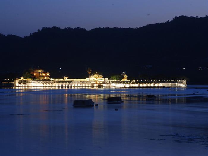 Jagmandir Island Palace Hotel Udaipur - 