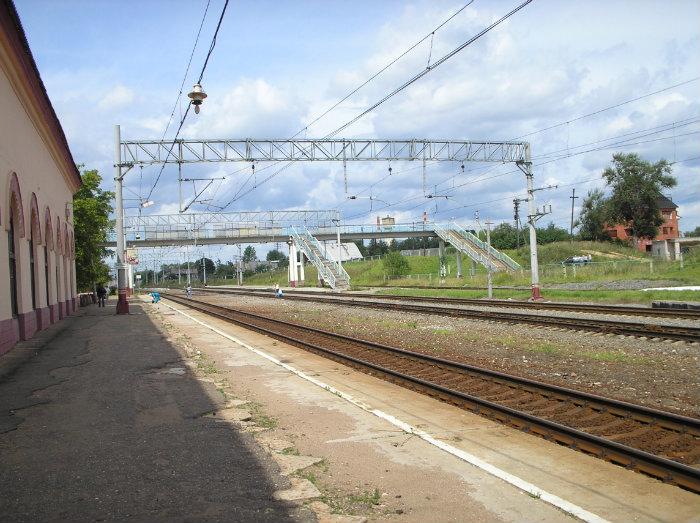 Спирово (посёлок городского типа, Спировский район). Калашниково вокзал. Спирово ЖД мост. Ул.Октябрьская пгт.Спирово.