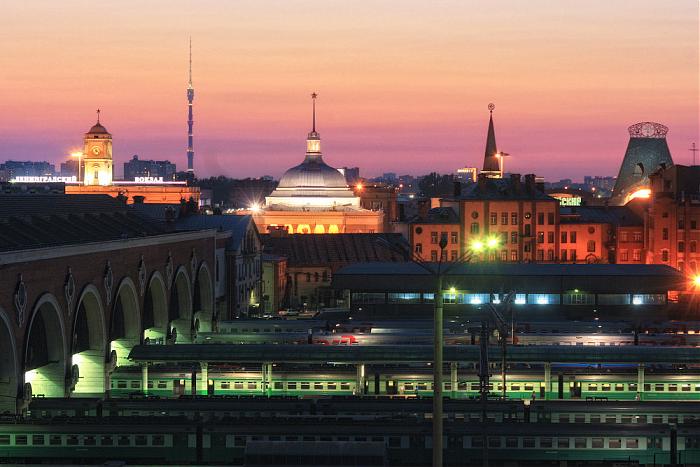 Станция москва казанская. Москва-пассажирская-Казанская. ЖД станция Москва Казанская. Панорамная площадка крыши Казанского вокзала фото.