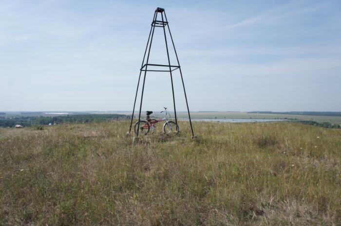 Геодезические пункты репер. Реперные точки в геодезии. Репер геодезия. Репер геодезический. Репер государственной геодезической сети.