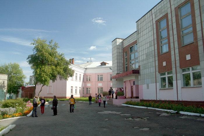 Школа 91 пермь. Школа 91 Пермь Карпинского 66. Школа 91 Екатеринбург.