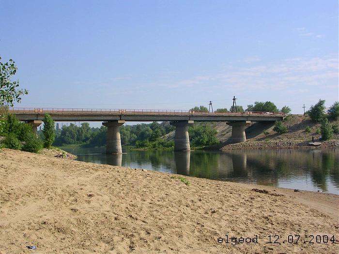 Остров зеленый волжский фото