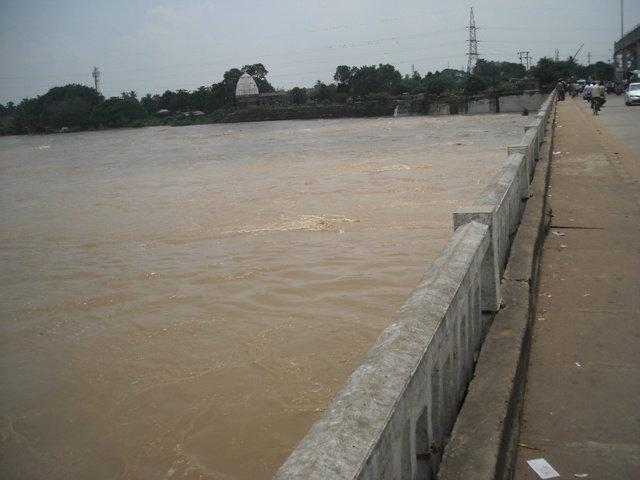 Mahanadi Barrage