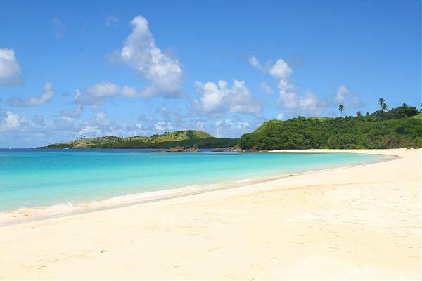 Tinaga Island, Camarines Norte