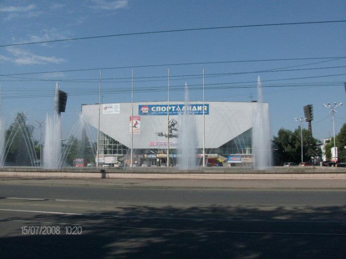 Дворец спорта труд. . Иркутск, ул. Ленина, 48, дворец спорта "труд".. Дворец спорта Иркутск. Дворец труд Иркутск. Стадион труд Иркутск.