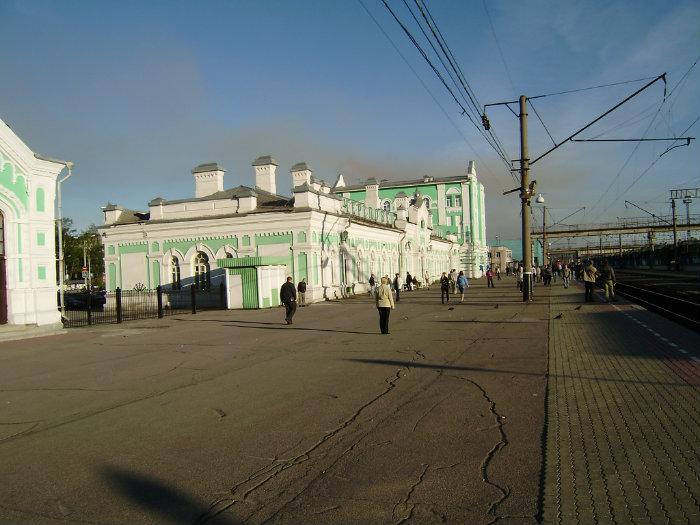 Вокзал череповец. Станция Череповец 1. Вокзал Череповец 1. Череповец ЖД станция. Железнодорожный вокзал Череповец 2021.