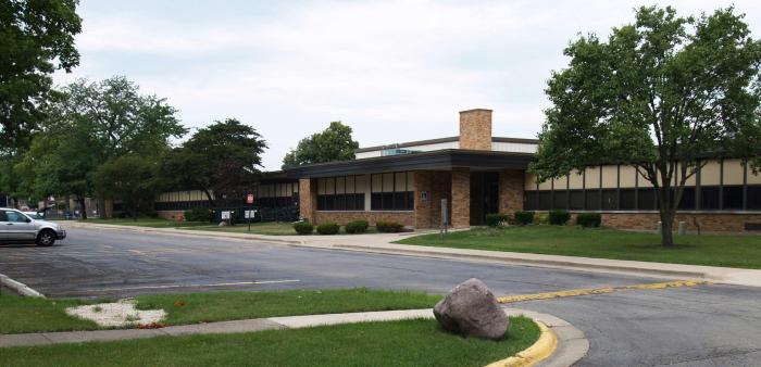 Cumberland Elementary School - Des Plaines, Illinois