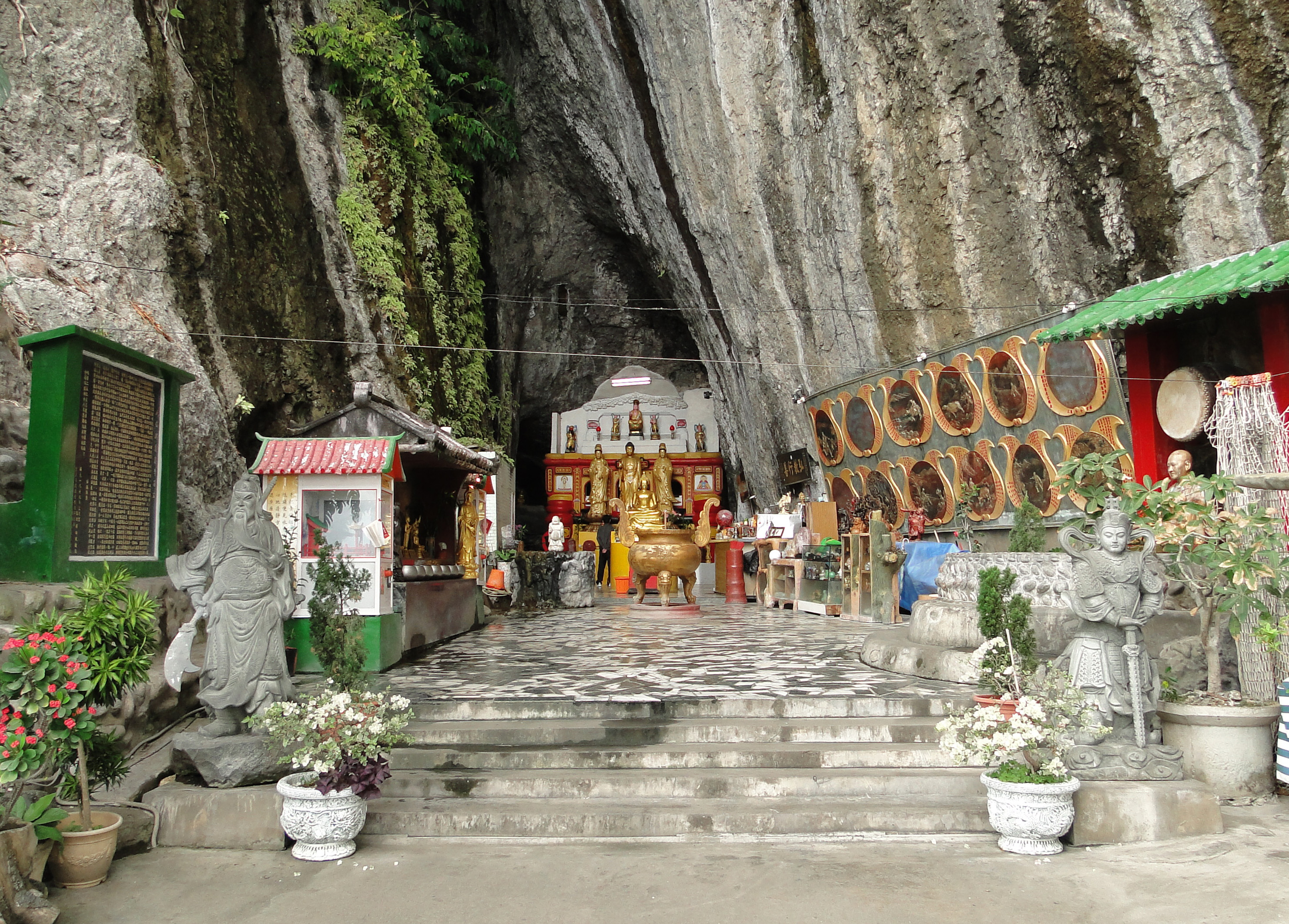 Bashian Caves